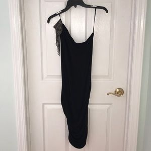 Showstopper!! Bodycon LBD with beaded cap sleeve